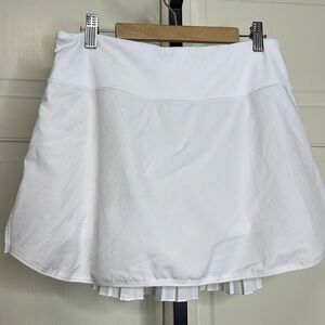 Baleaf Women’s White Tennis Skort Size Large